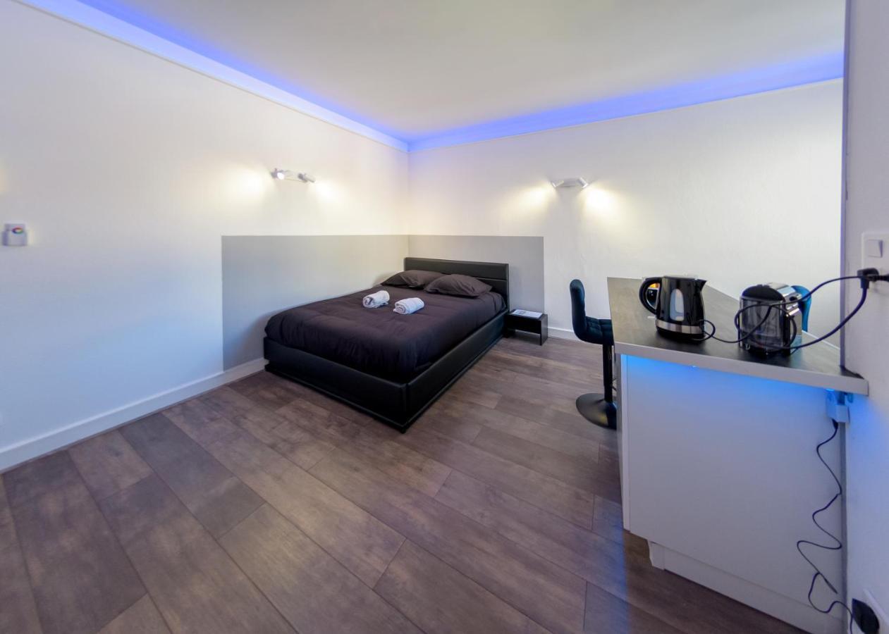 Appart'Hotel De La Gare - Cocooning Montbéliard Екстериор снимка